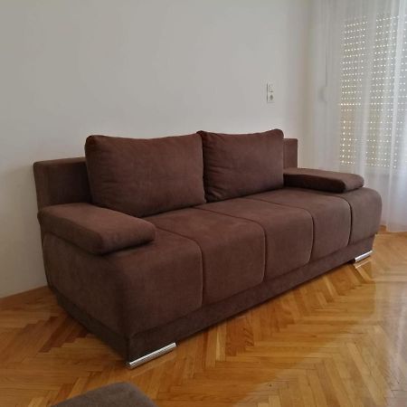 Apartments Leptiric Podstrana Bagian luar foto