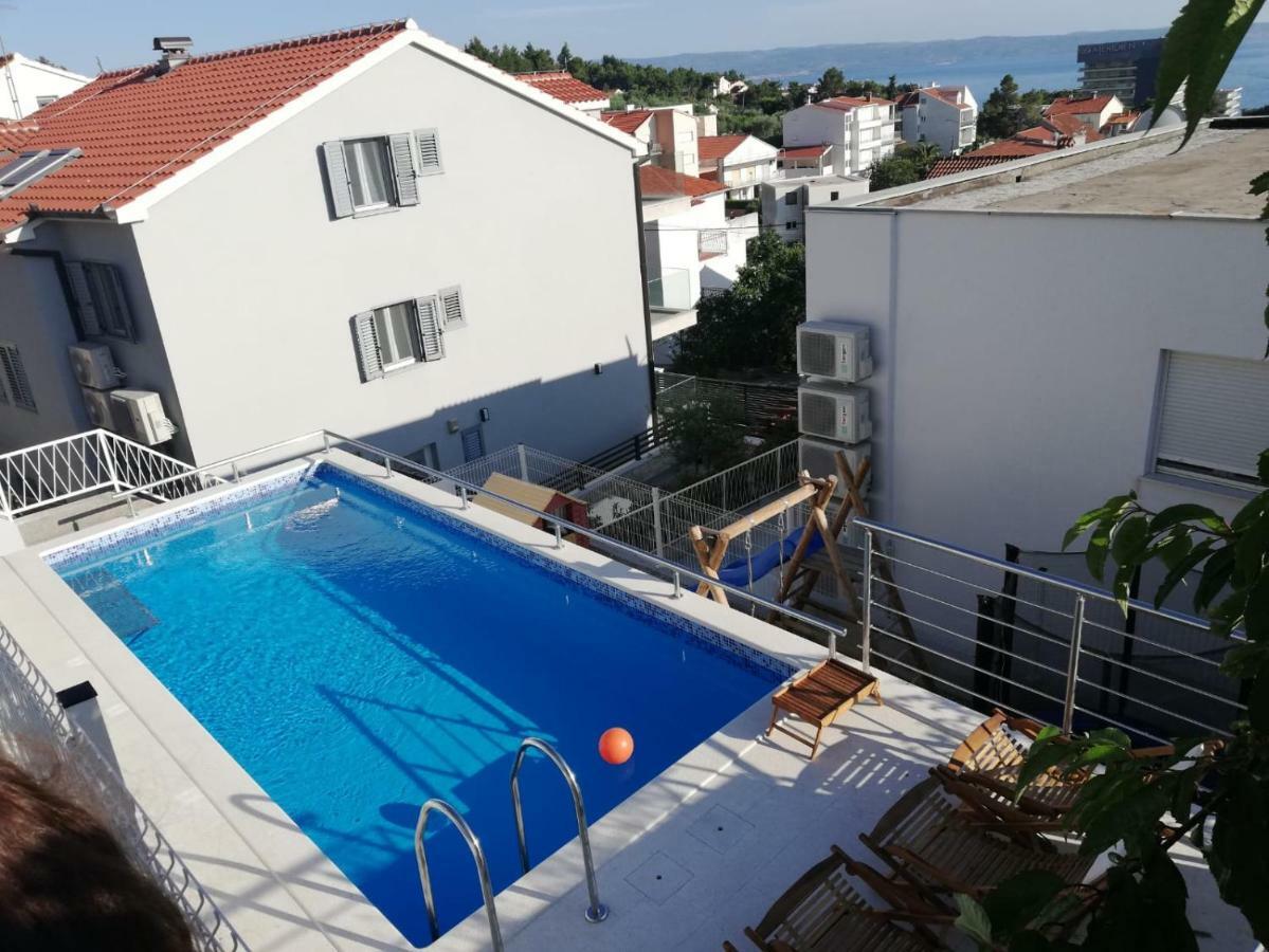 Apartments Leptiric Podstrana Bagian luar foto